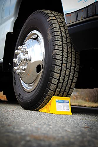 CAMCO 44432 Wheel Chock Without Rope, Helps Keep Your Trailer or RV in Place (P... RV & Camper