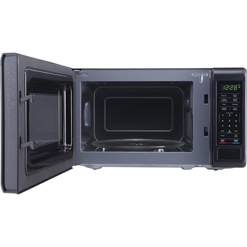 MAGIC CHEF MC77MB 0.7 cu. ft. Countertop Microwave in Black - 700W (10.1H x 17W x 12.5D) RV & Camper