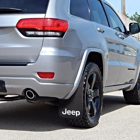 Plasticolor Plasticolor 000541R01 Jeep White Logo 11x19 Easy Fit Mud Guard - Set of 2
