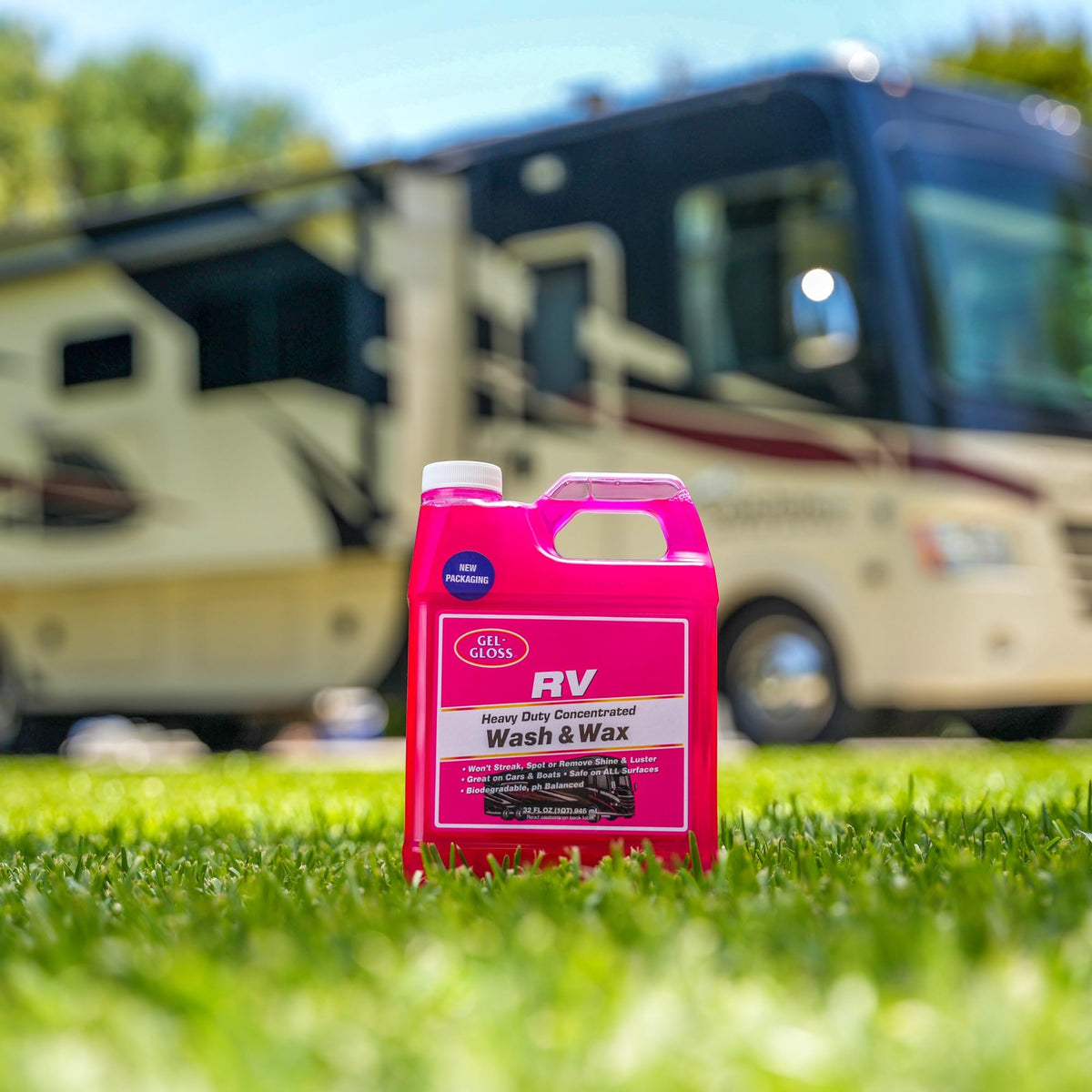 TR Gel GLOSS RV Wash & Wax - Clean, Streak-Free Finish, Reduced Water Spotting, pH Neutral, Concentrated