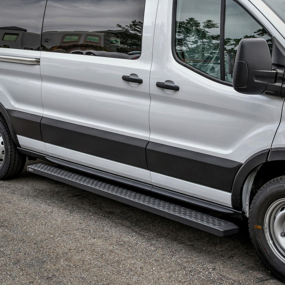 WESTIN 27-80005 Grate Steps Running Boards Textured Black Pair Truck & Exterior
